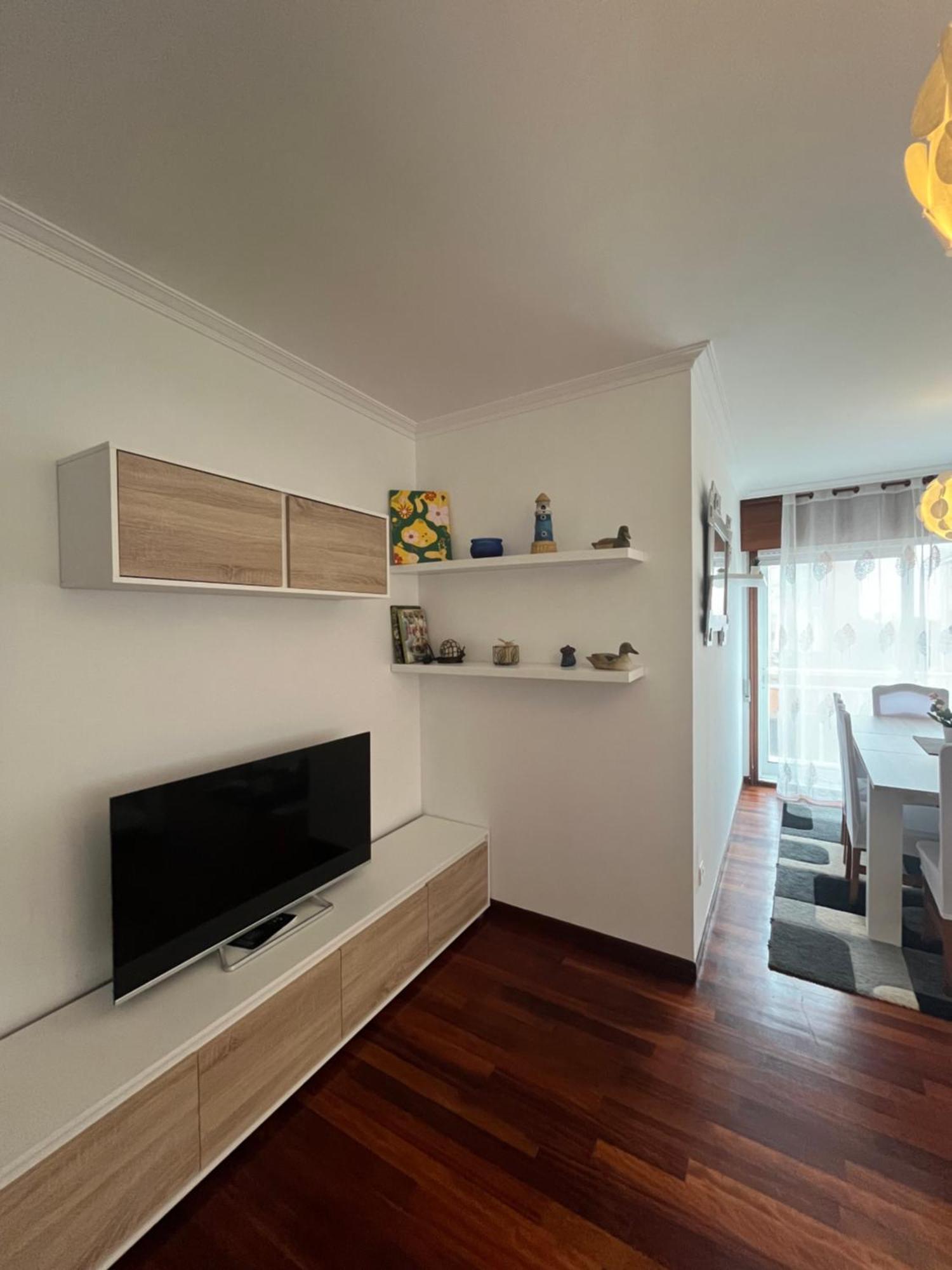 Apartamento Xacobe Grove, 120 Metros Totalmente Equipado, Luminoso, Centrico Y Con Plaza De Garaje O Grove Kültér fotó